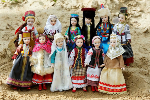 Кукла в национальном костюме Кукла в национальном костюме