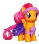 Скуталу (Scootaloo).