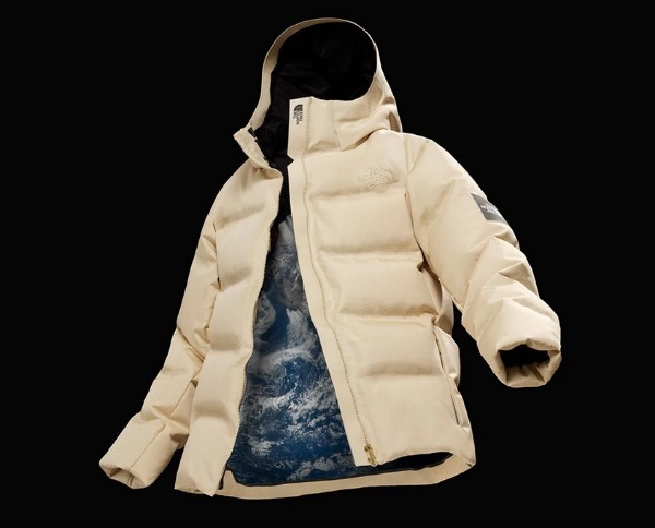 Moon Parka от The North Face: куртка из белка микробного производства  (паутинного шелка)